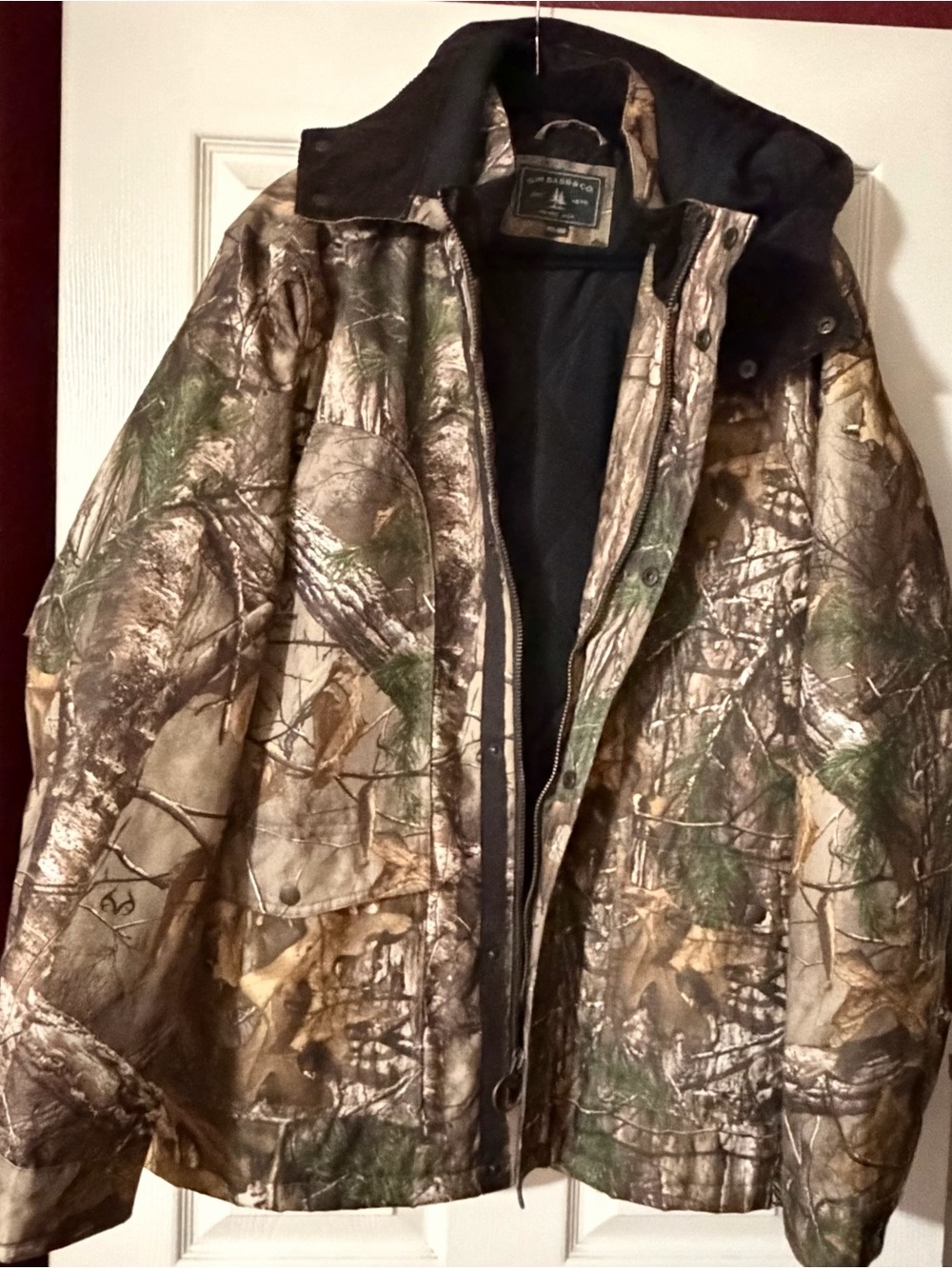 Men’s Outdoor Camo Jacket - Realtree-Style Forest Print